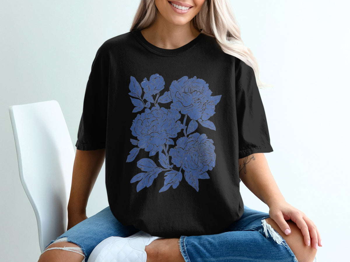 Relaxed Fit T-Shirt Featuring Blue Floral Design