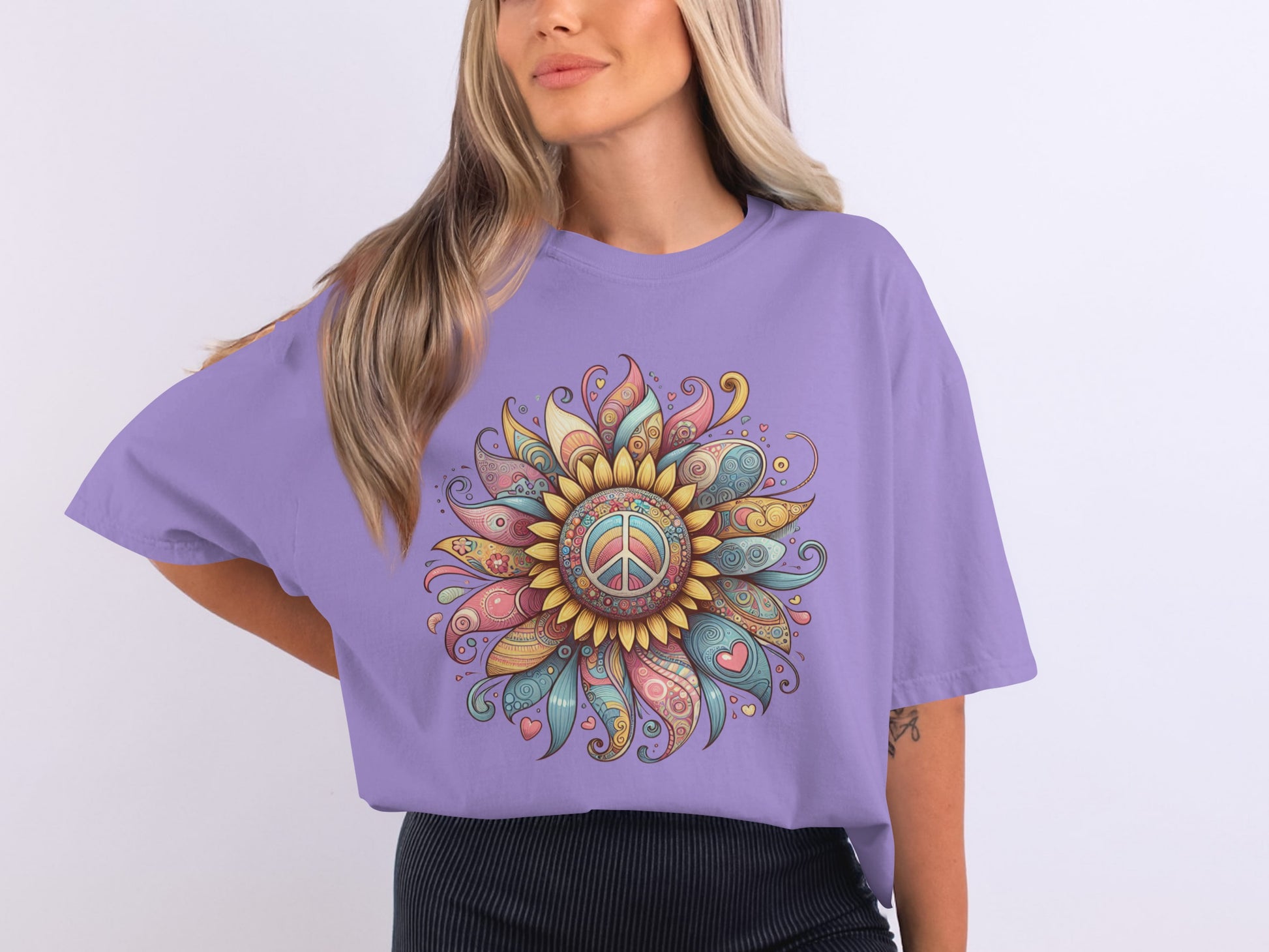 Psychedelic Peace Flower Design T-Shirt