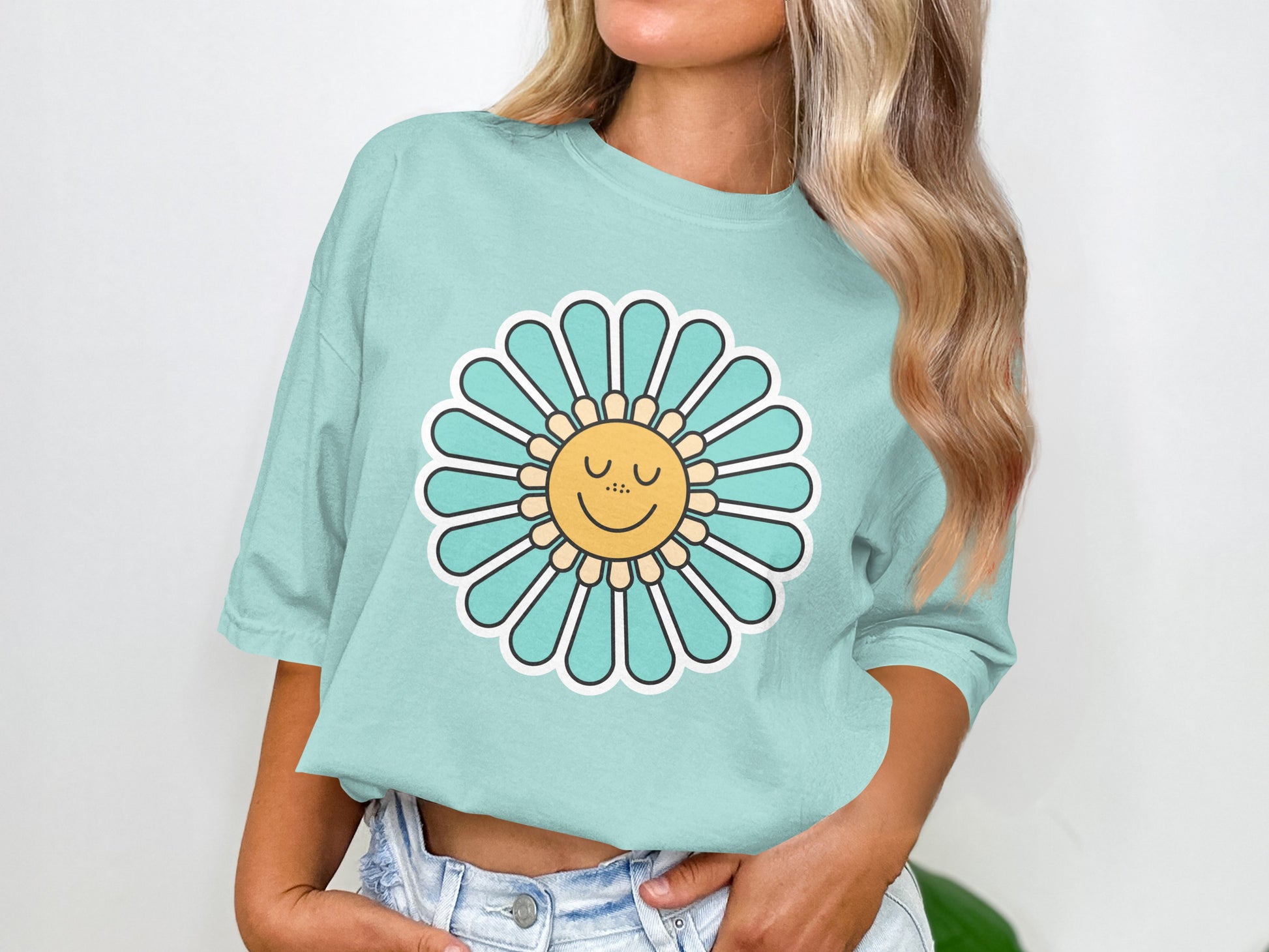 Graphic T-shirt with Cute Sunflower Design