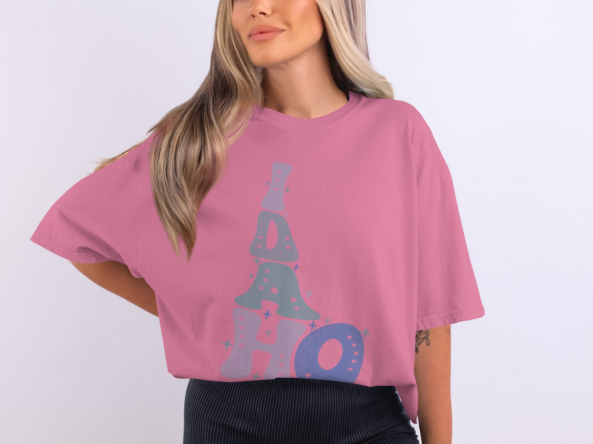 Idaho Themed Apparel with Trendy Lettering Style