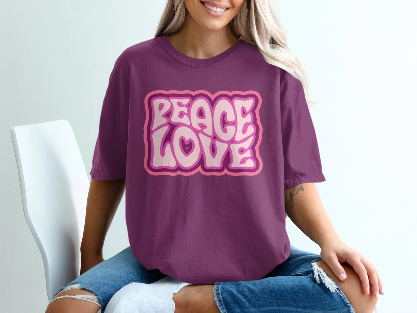 Peace Love Graphic T-Shirt Casual Wear Fashion Top