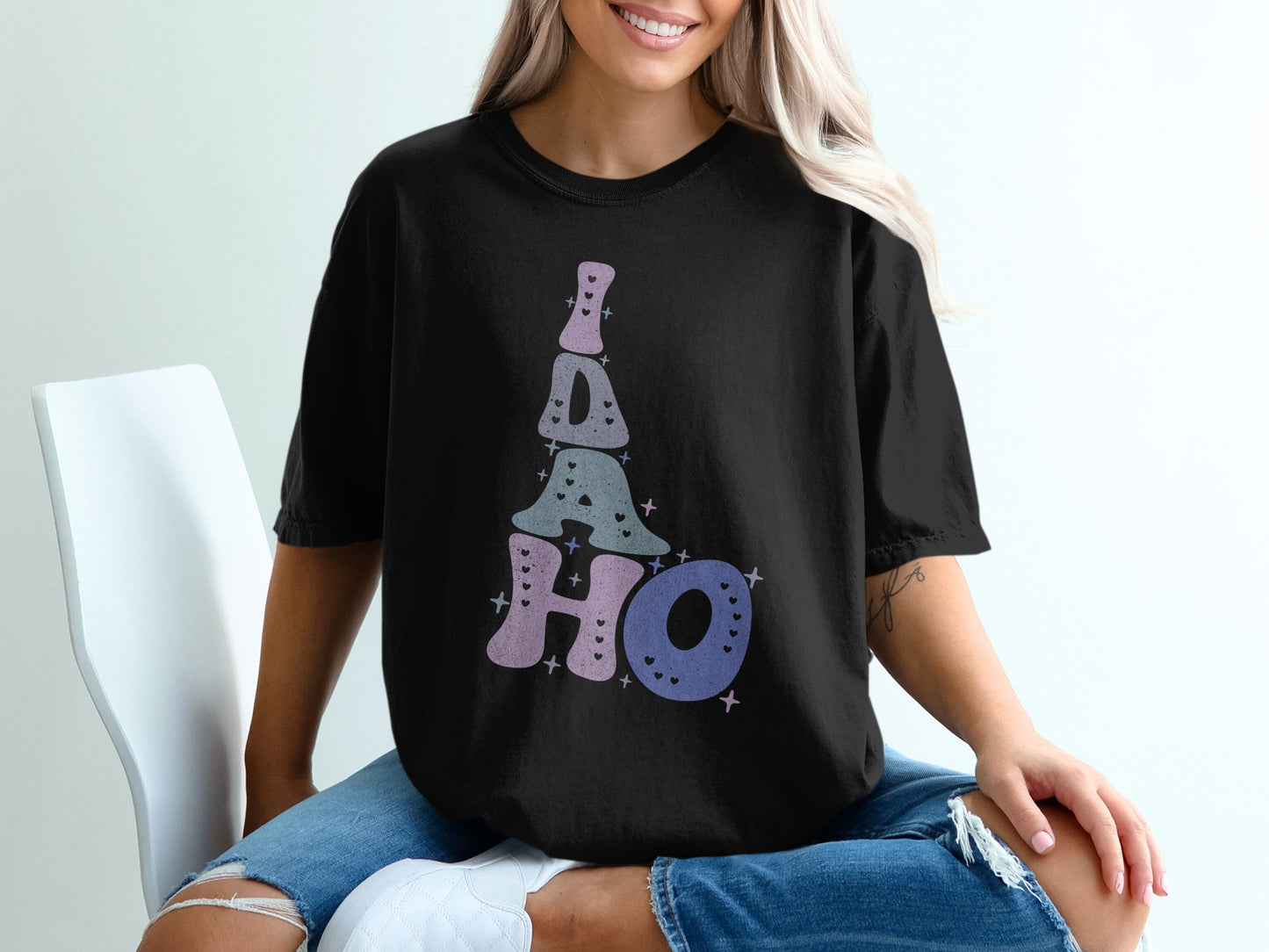 Idaho Creative Typography Graphic Design T-shirt